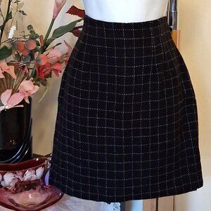 Preowned Lino Catalano White Line Black 100% Wool Mini Lined Skirt 8